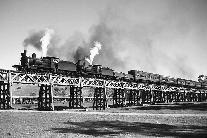 Murrumbidgee River Railway Bridge, Gundagai, NSW